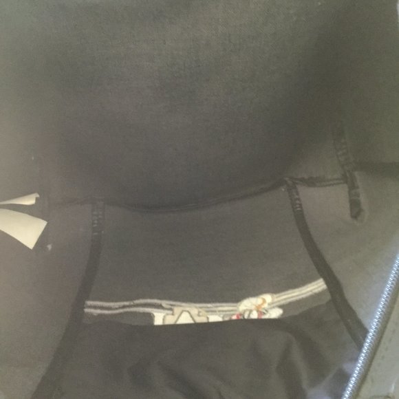 Embroidered Mickey mouse faux leather tote - Picture 3 of 6